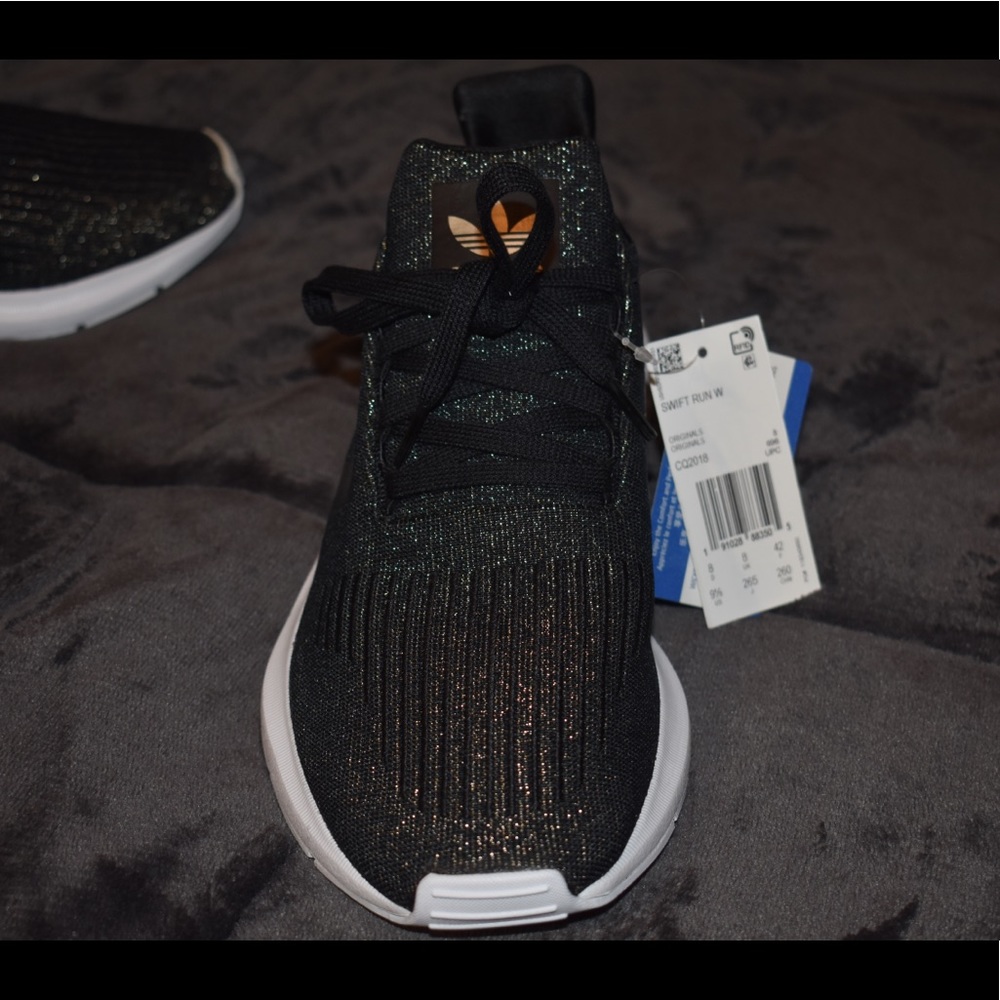 New with tags Adidas athletic shoes